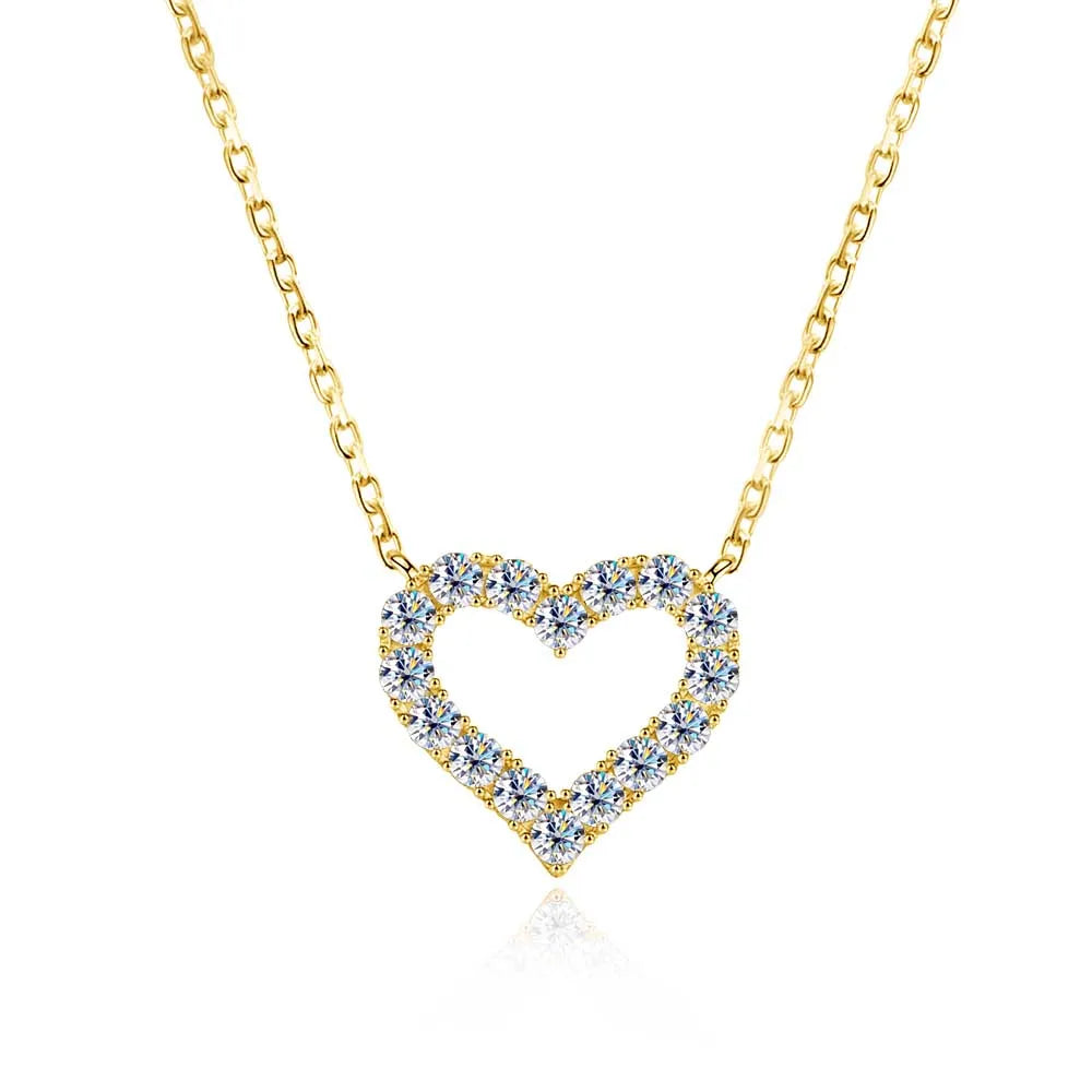 VVS1 Sparkling Moissanite Heart Pendant Necklace