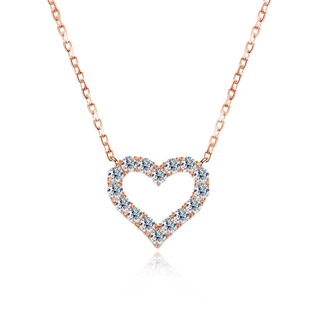 VVS1 Sparkling Moissanite Heart Pendant Necklace