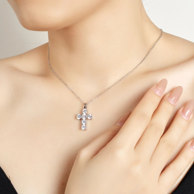 3ct VVS1 Moissanite Cross Pendant Necklace