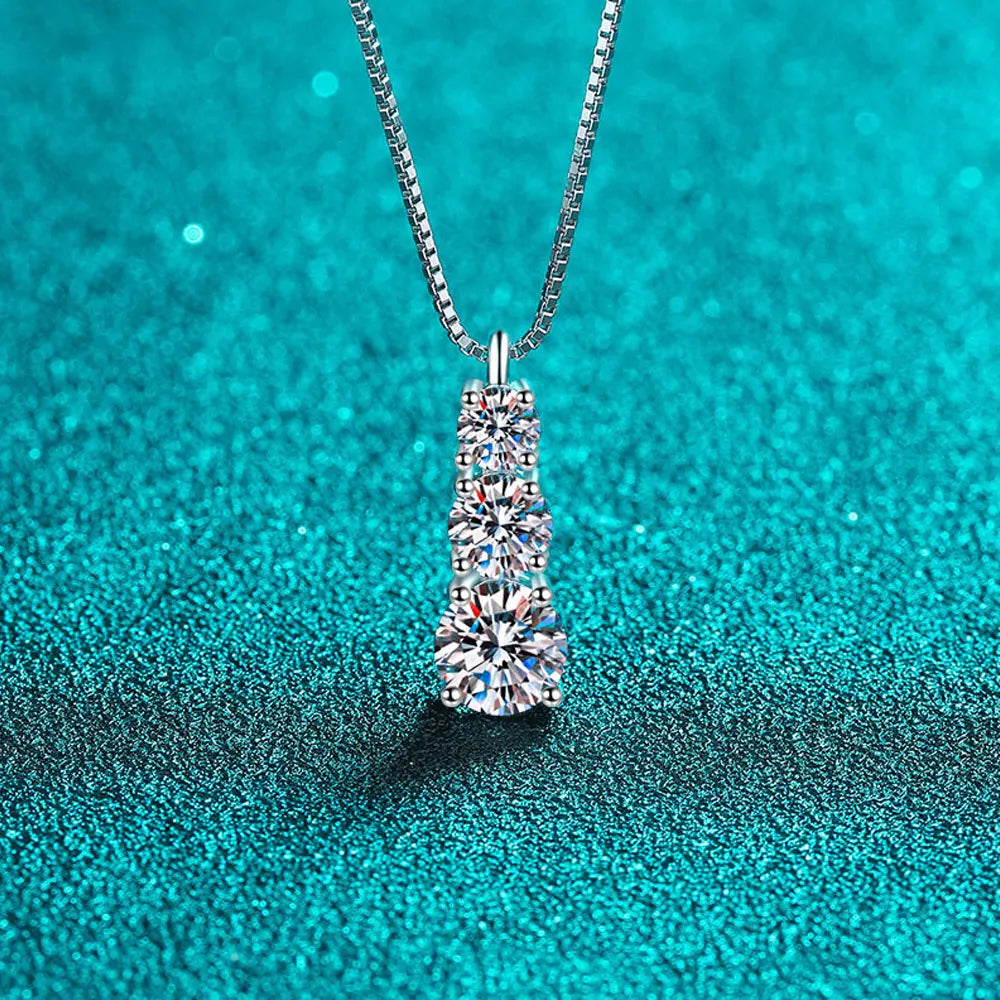 VVS1 Moissanite Diamond Necklace
