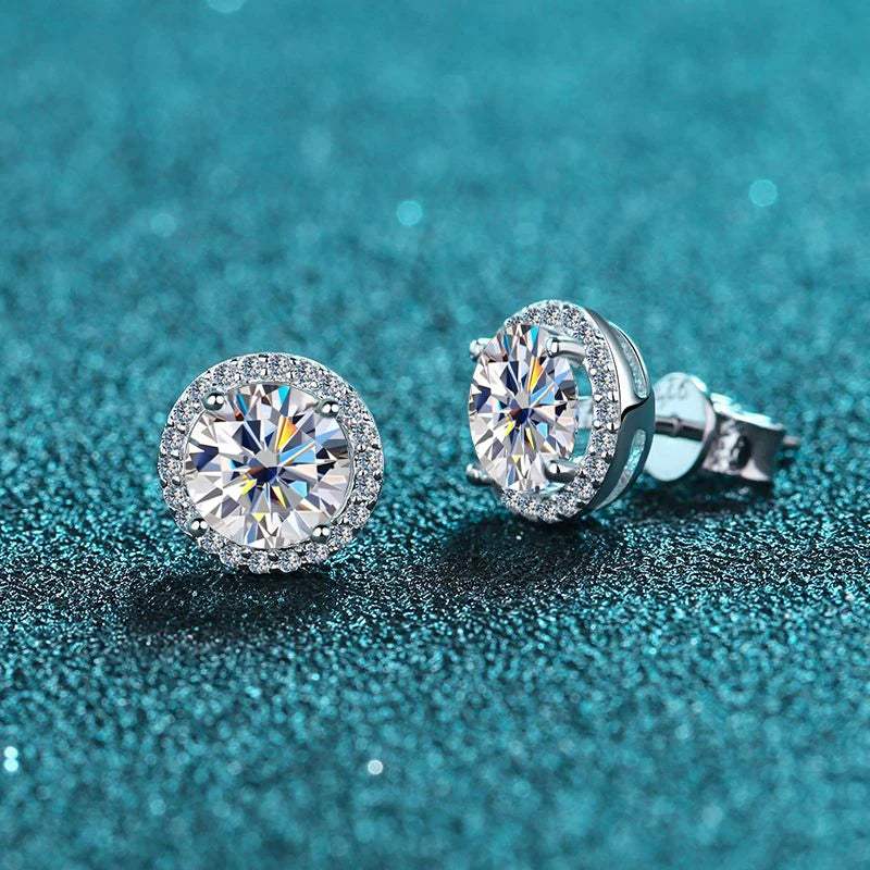1 CT Moissanite Earring